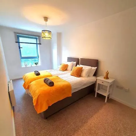 Long-term Retreat! Family & Business - 5 Beds City Apt & Parking - 中国搬迁 شقة *